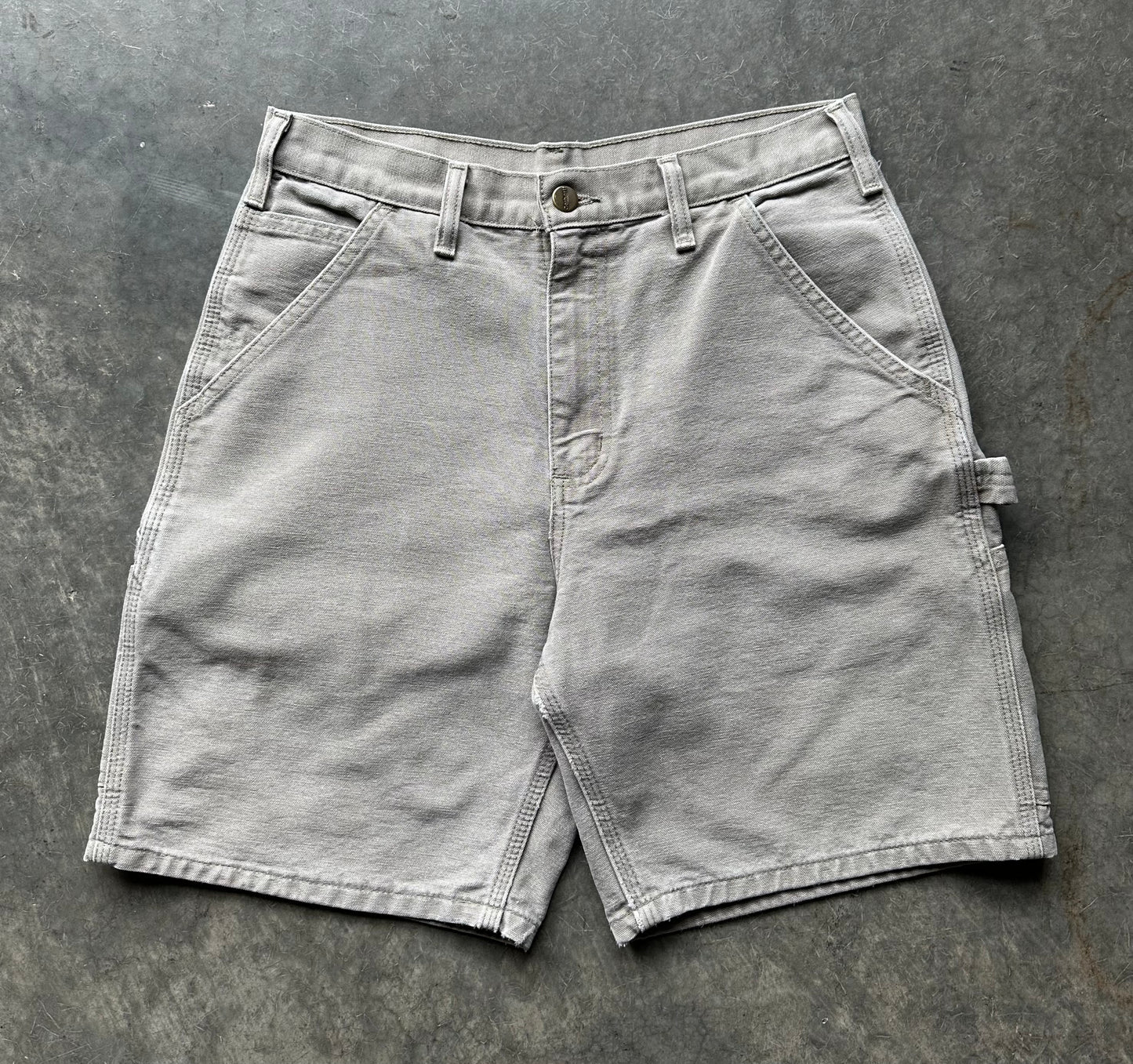 CREAM CARHARTT SHORTS