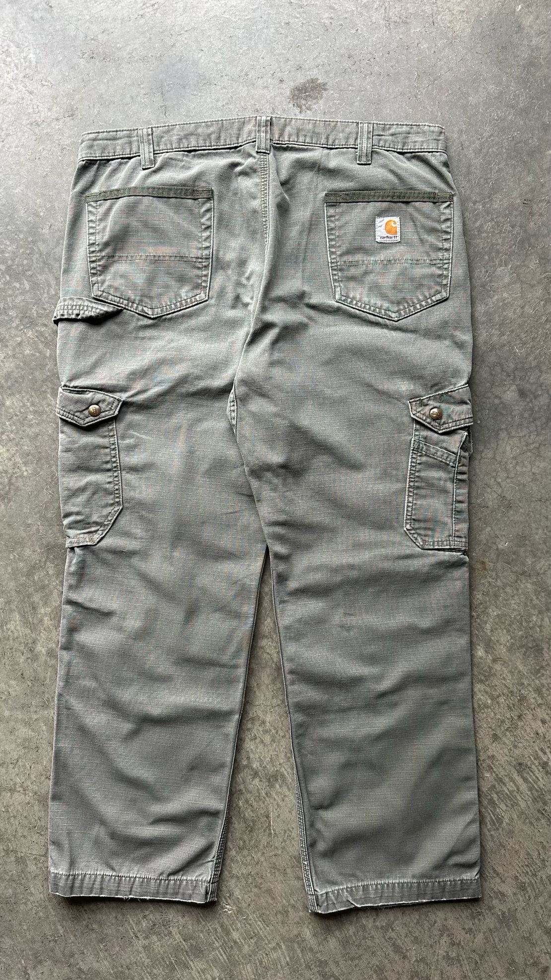 (38X30)GREEN CARHARTT CARGO PANTS