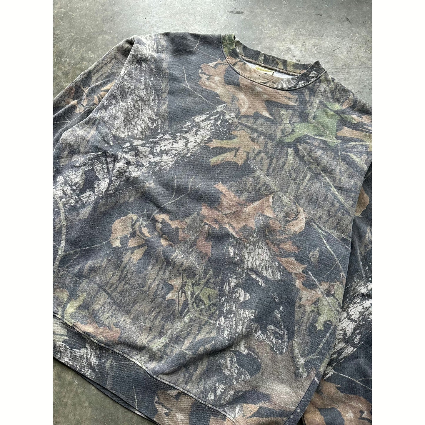 REALTREE CAMO CREWNECK(L)